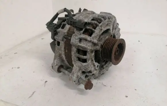 Jaguar XF Generator/alternator G4D39137
