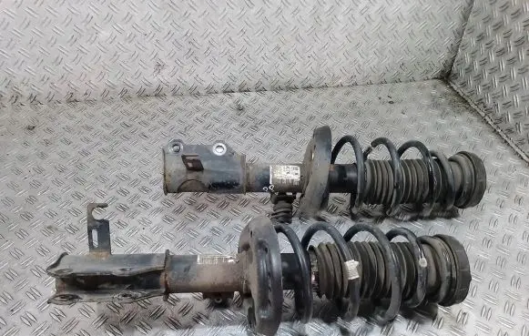 Opel Astra J Front shock absorber/damper 1347401813474017