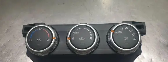 Mazda CX-3 Climate control unit DA6S61190A 61190A 5F14