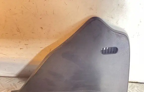 Dashboard side end trim