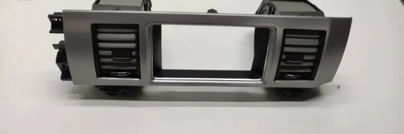 Jaguar XF Dash center air vent grill 8X2319K617BJ 0AD9 06620