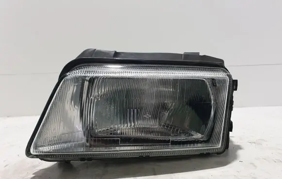 Audi A4 S4 B5 8D Headlight/headlamp 67723131 8DO941003A