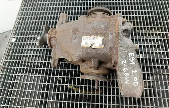 BMW 3 E90 E91 Rear differential 7556678256