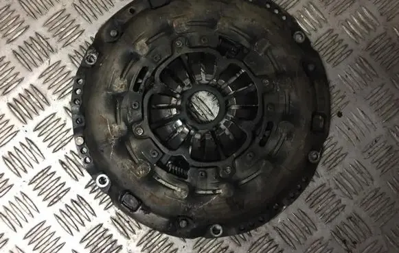 Toyota Avensis T250 Pressure plate 