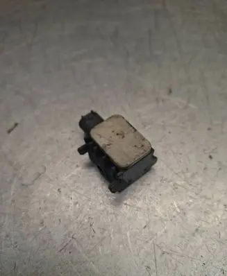 Mercedes-Benz E W212 Airbag deployment crash/impact sensor 0038202926