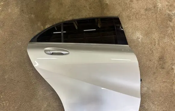 Mercedes-Benz A W176 Rear door