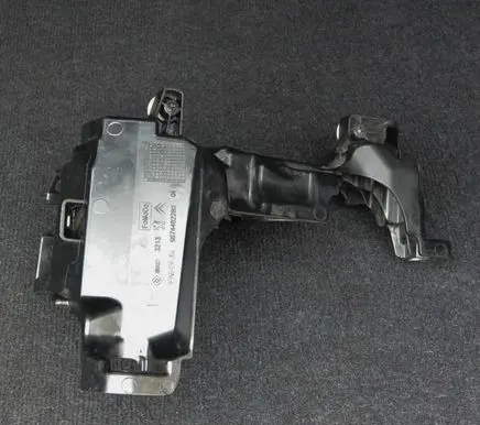 Ford Kuga I Other engine bay part 9674482280