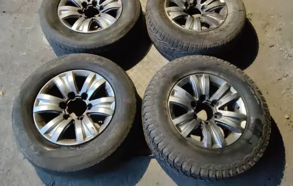 Toyota Hilux (AN10, AN20, AN30) R16 alloy rim 