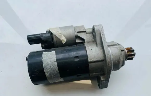 Volkswagen Jetta V Starter motor 02m911023s 0001122402