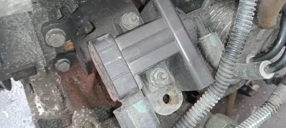 Citroen C5 Turbo solenoid valve 9660693180