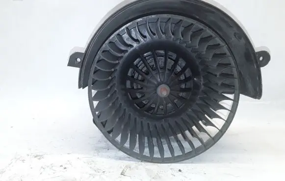 Opel Zafira B Heater fan/blower D9376000 A3370 269