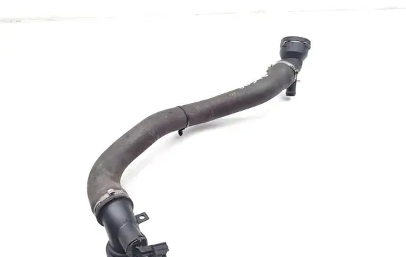 Jaguar XE Engine coolant pipe/hose 