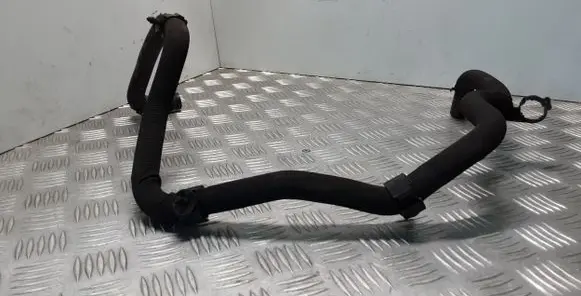Land Rover Range Rover Velar Engine coolant pipe/hose