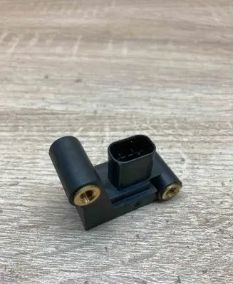 BMW 5 E60 E61 Airbag deployment crash/impact sensor 6977398 Used
