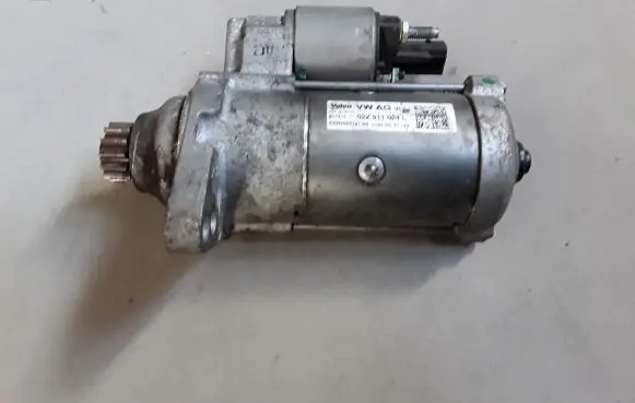 Volkswagen PASSAT B8 Starter motor 02Z911024L
