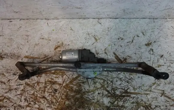 Skoda Fabia Mk2 (5J) Front wiper linkage and motor 5J1955113B