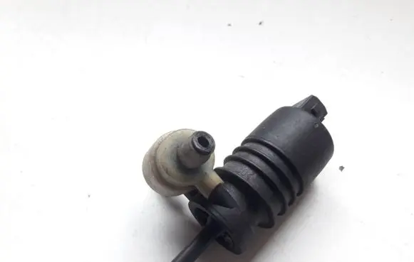 Opel Astra G Windscreen/windshield washer pump