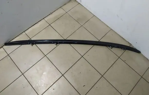 Mercedes-Benz GLA W156 X156 Roof trim bar molding cover A1568900193