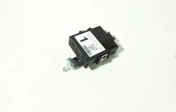 Toyota Auris 150 Door control unit/module 8974102100 S000000035 MR2635