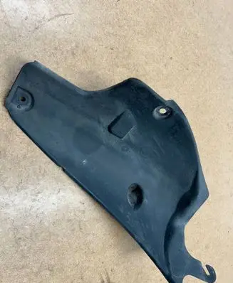 BMW 3 E46 Rear mudguard 51718253829 8253829