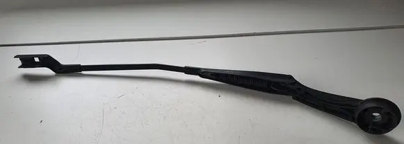 Ford Focus Front wiper blade arm