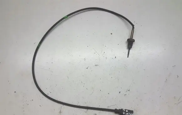 Volkswagen Jetta VI Exhaust gas temperature sensor 04L906088DJ