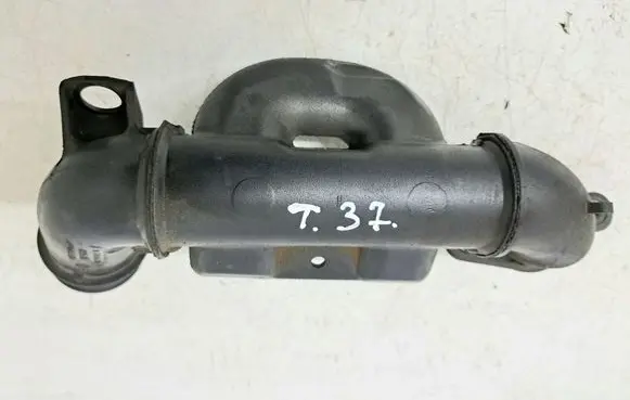 Volvo V50 Intercooler hose/pipe 9657083680