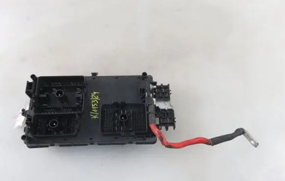 Opel Insignia A Central body control module 13275881