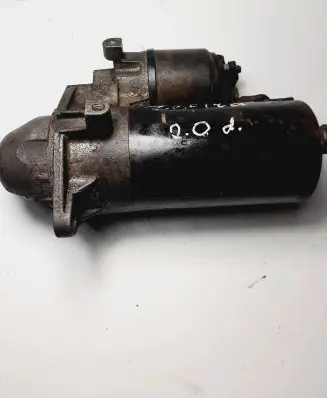 Opel Zafira A Starter motor