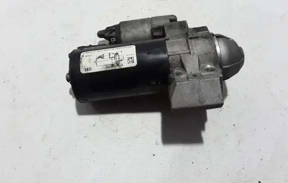 BMW 5 F10 F11 Starter motor 8574102