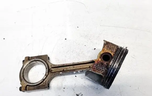 Mazda 6 Piston with connecting rod