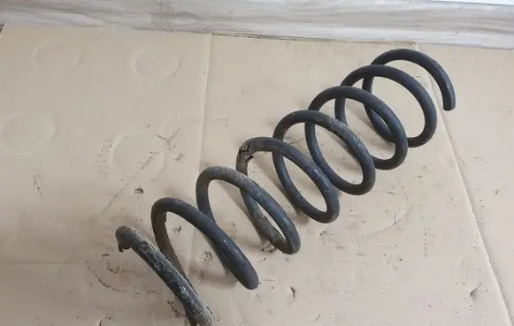 Volvo C30 Rear coil spring