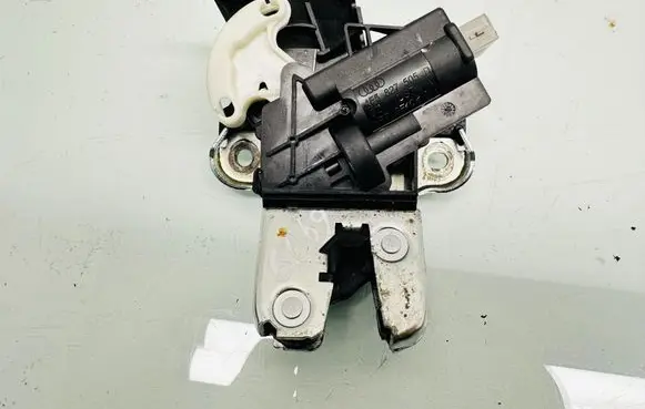 Volkswagen PASSAT CC Tailgate/trunk/boot lock/catch/latch 4E5827505D