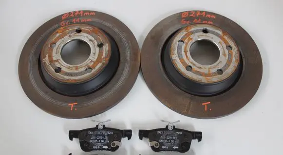 Ford Focus Rear brake disc 