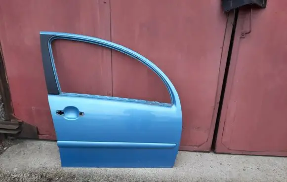 Citroen C3 Front door