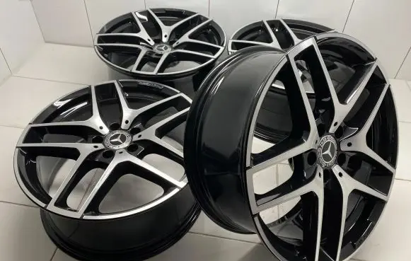 Mercedes-Benz Vito Viano W447 R19 alloy rim 