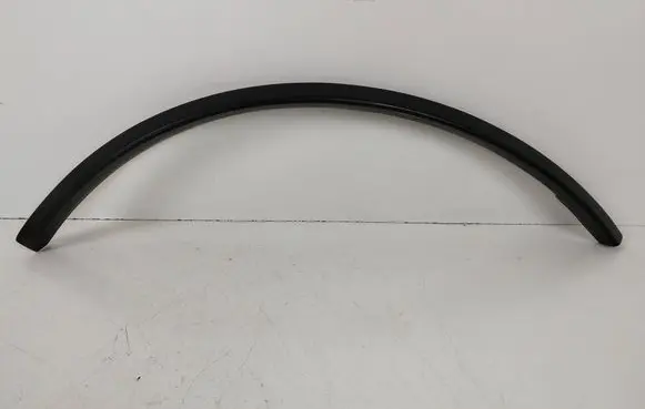 Audi Q7 4L Front arch trim 
