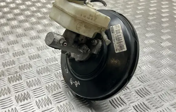 Mercedes-Benz B W245 Brake booster A1694300230 0230017