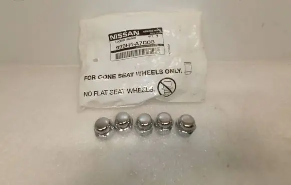 Nissan Juke I F15 Nuts/bolts 