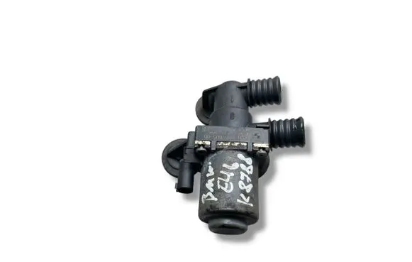 BMW 3 E46 Coolant heater control valve 836980508 8369805