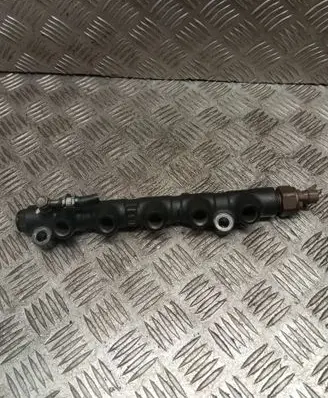 Fuel main line pipe