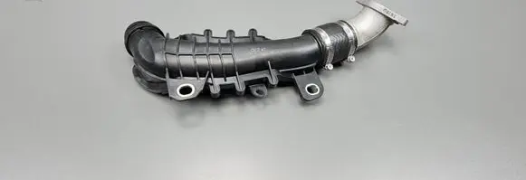 Mazda 6 Turbo air intake inlet pipe/hose