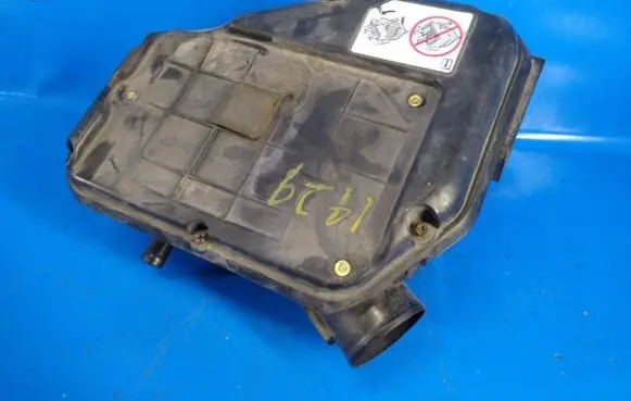 Jeep Compass Air filter box 5145596AA