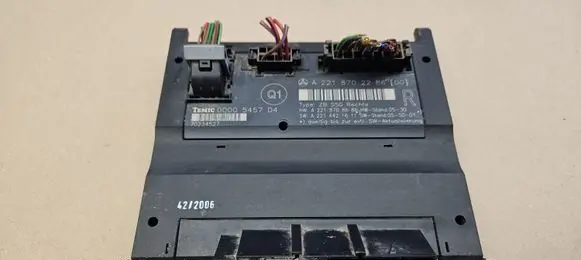Mercedes-Benz S W221 Seat control module A2218702286 A2218708686 A2214421611