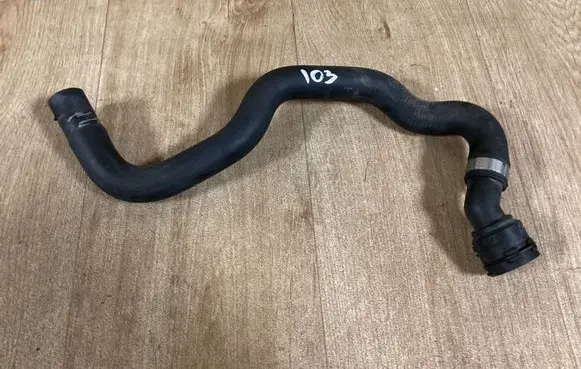 Audi A4 S4 B6 8E 8H Heater radiator pipe/hose 2025691