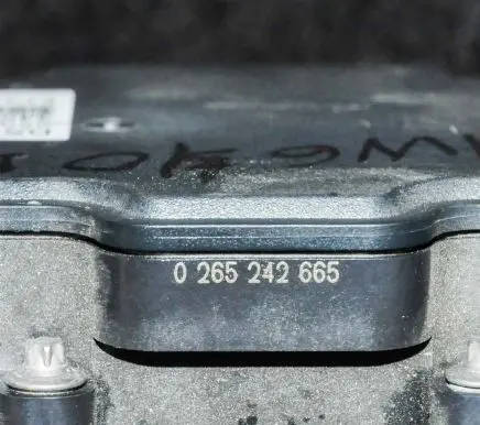 BMW 6 F12 F13 ABS Pump