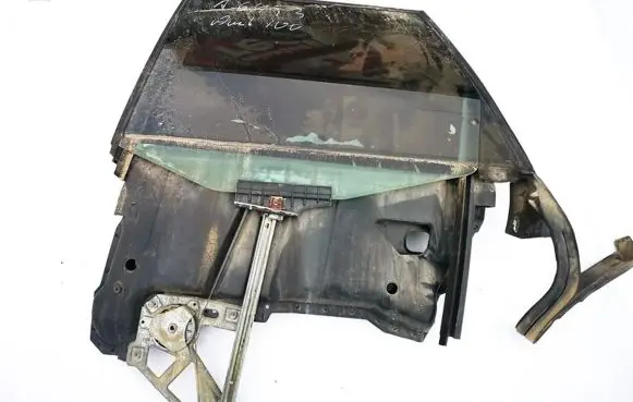 Audi 100 S4 C4 Rear door window/glass frame 