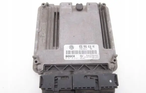 Volkswagen Golf Plus Engine control unit/module 03G906016HK 0281012251