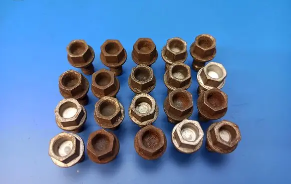 Mercedes-Benz C W203 Nuts/bolts M12X15X40