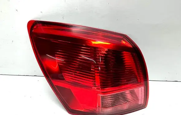 Nissan Qashqai Rear/tail lights 89070311